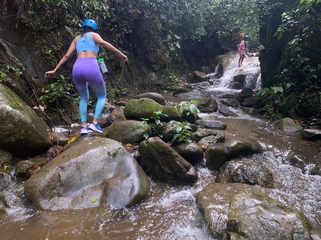 caminos del cesar-cueva las golondrinas - avanzando